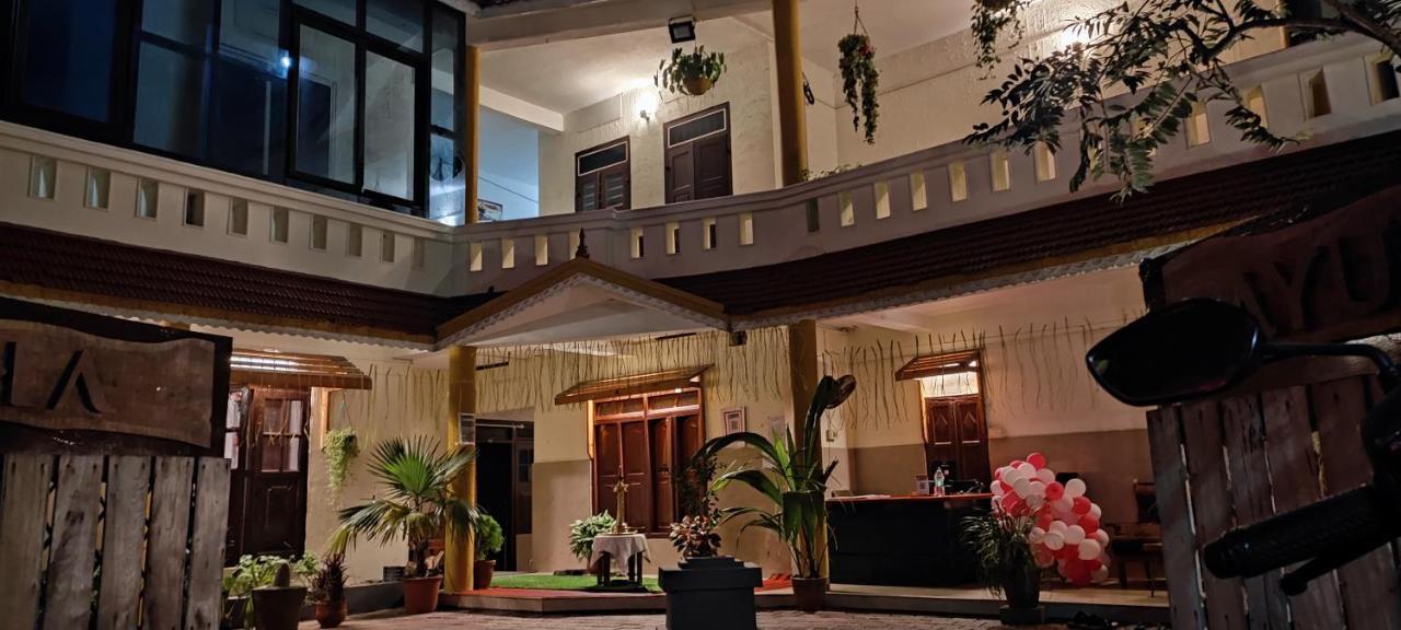 Vedha Ayurvedic Panchakarma Treatment Centre Otel Alappuzha Dış mekan fotoğraf