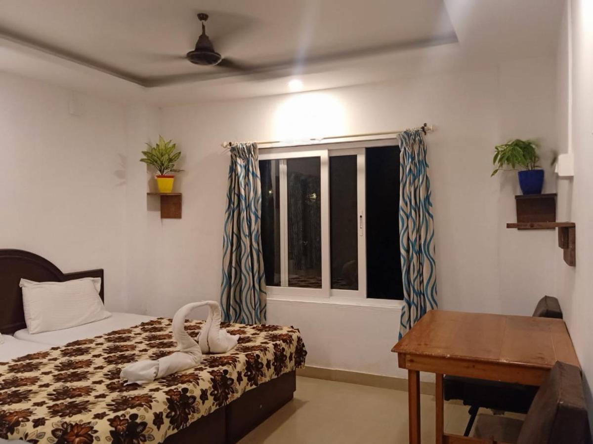 Vedha Ayurvedic Panchakarma Treatment Centre Otel Alappuzha Dış mekan fotoğraf